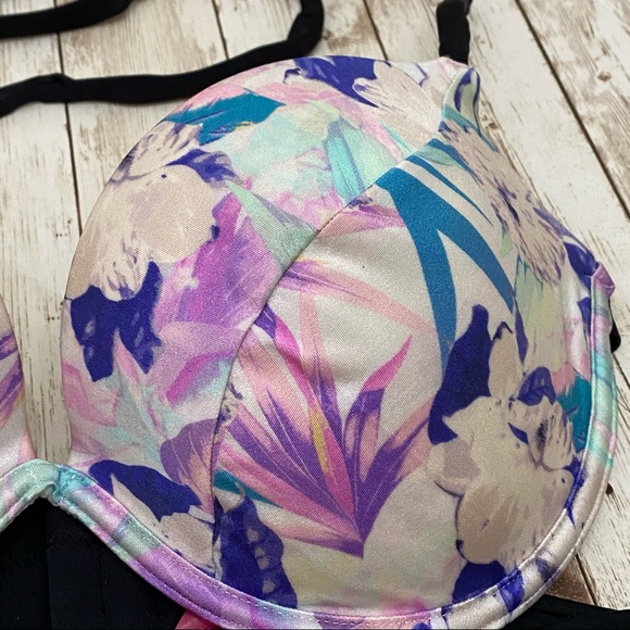 Victoria’s Secret Banded Hottie Halter Top 34DD - Picture 11 of 14